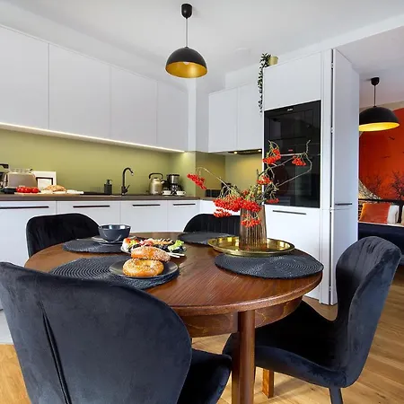 W&k Balance - Klimatyzacja, Faktura Vat, Parking Pod Budynkiem, Szybkie Wi-fi